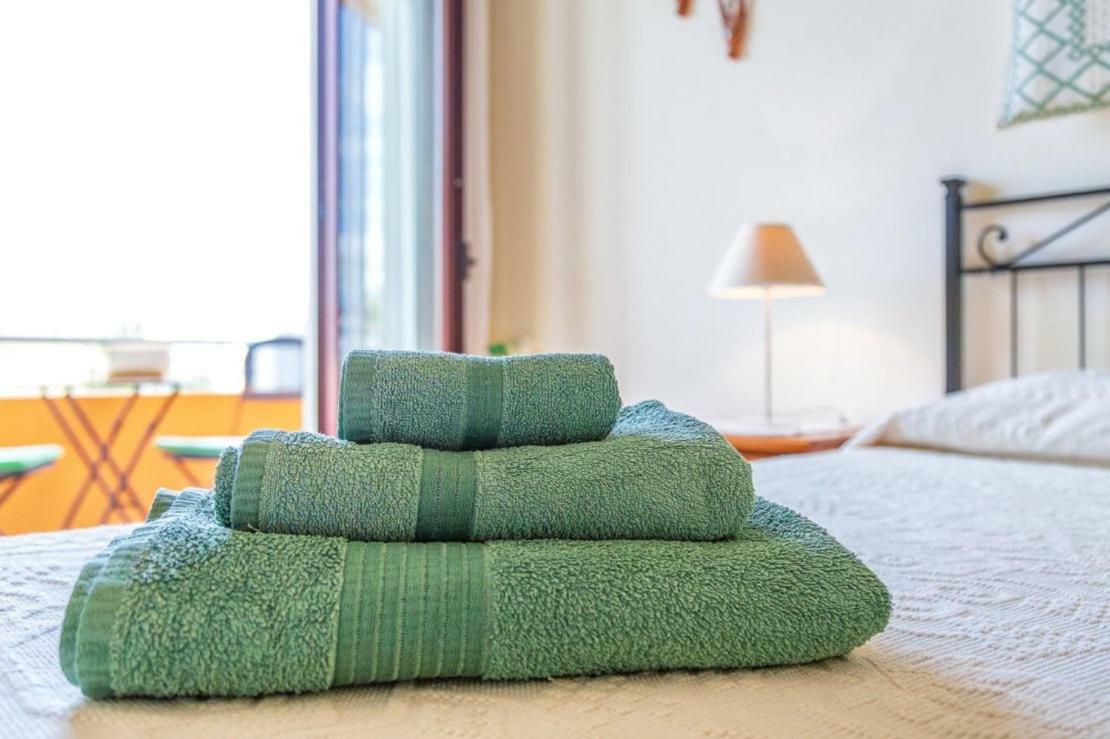 Il Leccio Bed and Breakfast Tortolì Exteriör bild