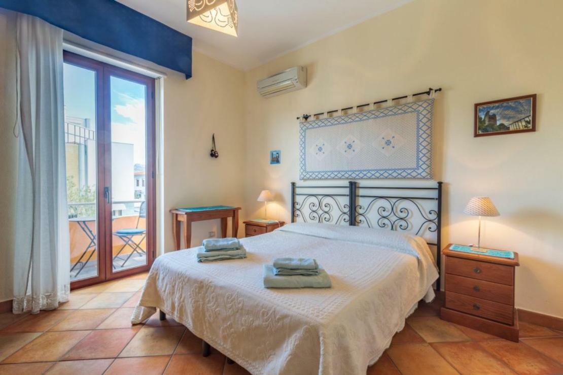 Il Leccio Bed and Breakfast Tortolì Exteriör bild